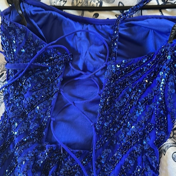 Amarra Cobalt Blue Beaded Dangles Spaghetti Strap Gown Women’s Size 2 Prom Dress - Picture 14 of 15